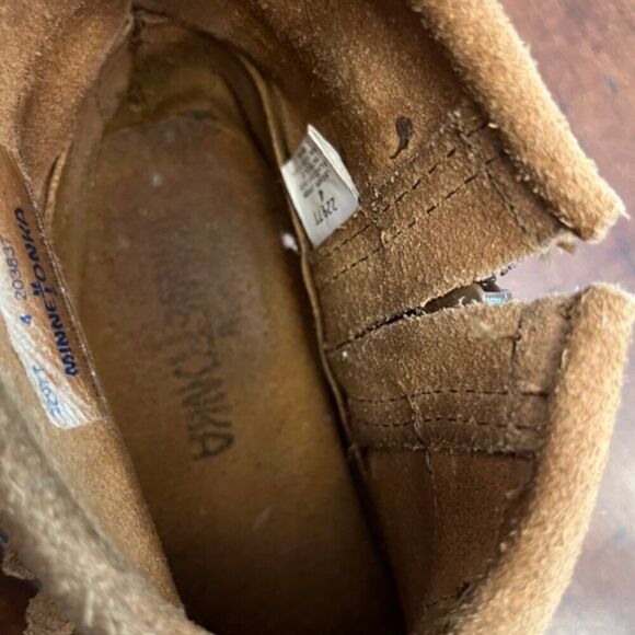Minnetonka Ladies Fringed Low Ankle Moccasins Size 6 - Picture 8 of 9